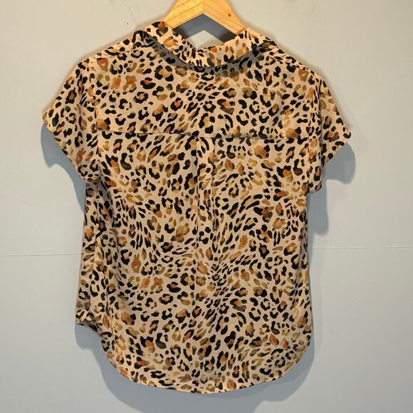 CAbi Short Sleeve Animal Print Lynx Top - size XS - Picture 5 of 5